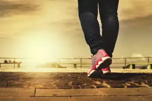Černé Converse